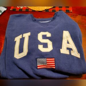 Brandy Melville Sweater